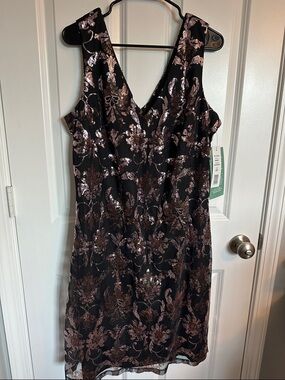 NWT Scarlett 20T Black Rose Gold Sequin Floral Cocktail Dress Plus Tall